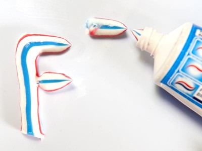 fluoride_toothpaste